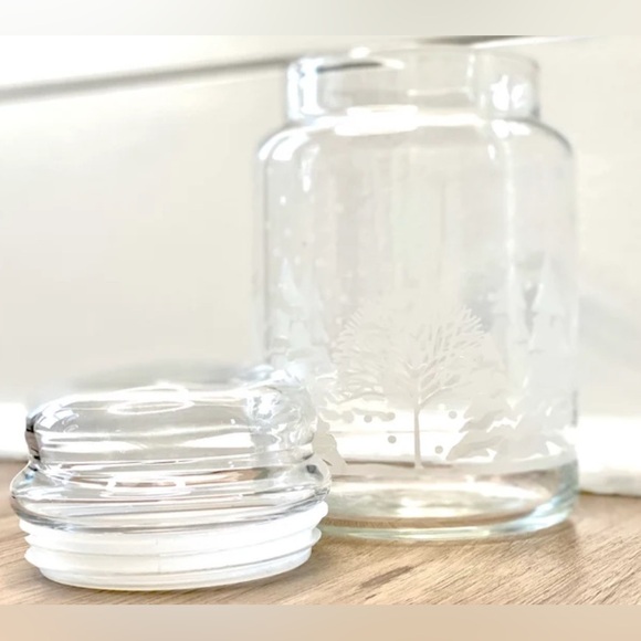 Vintage Christmas Libbey Glass Apothecary Jar, Christmas tree on clear jar - Picture 3 of 5